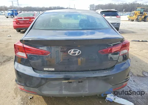 2019 Hyundai Elantra Se z USA, uszkodzony, nr VIN 5NPD74LF8KH460677